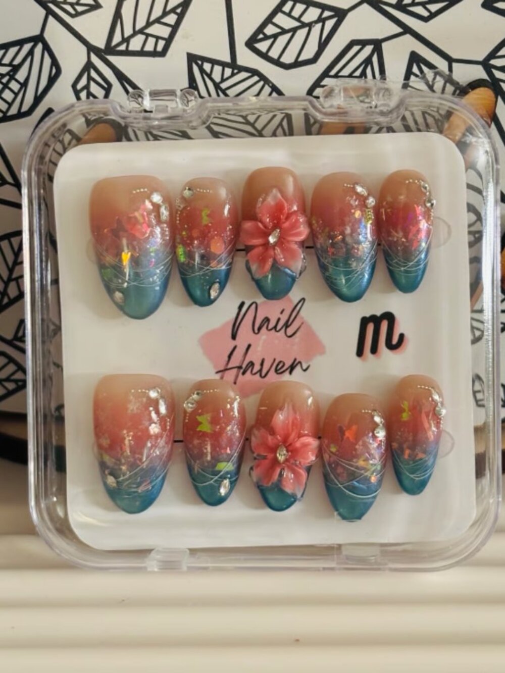 Nail Haven Press On Nails - Floral